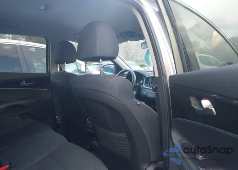 2019 Kia Sorento 2.4L Lx из США, поврежденный, VIN 5XYPGDA35KG436155